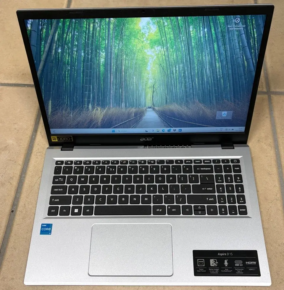 Acerlaptop2.jpg