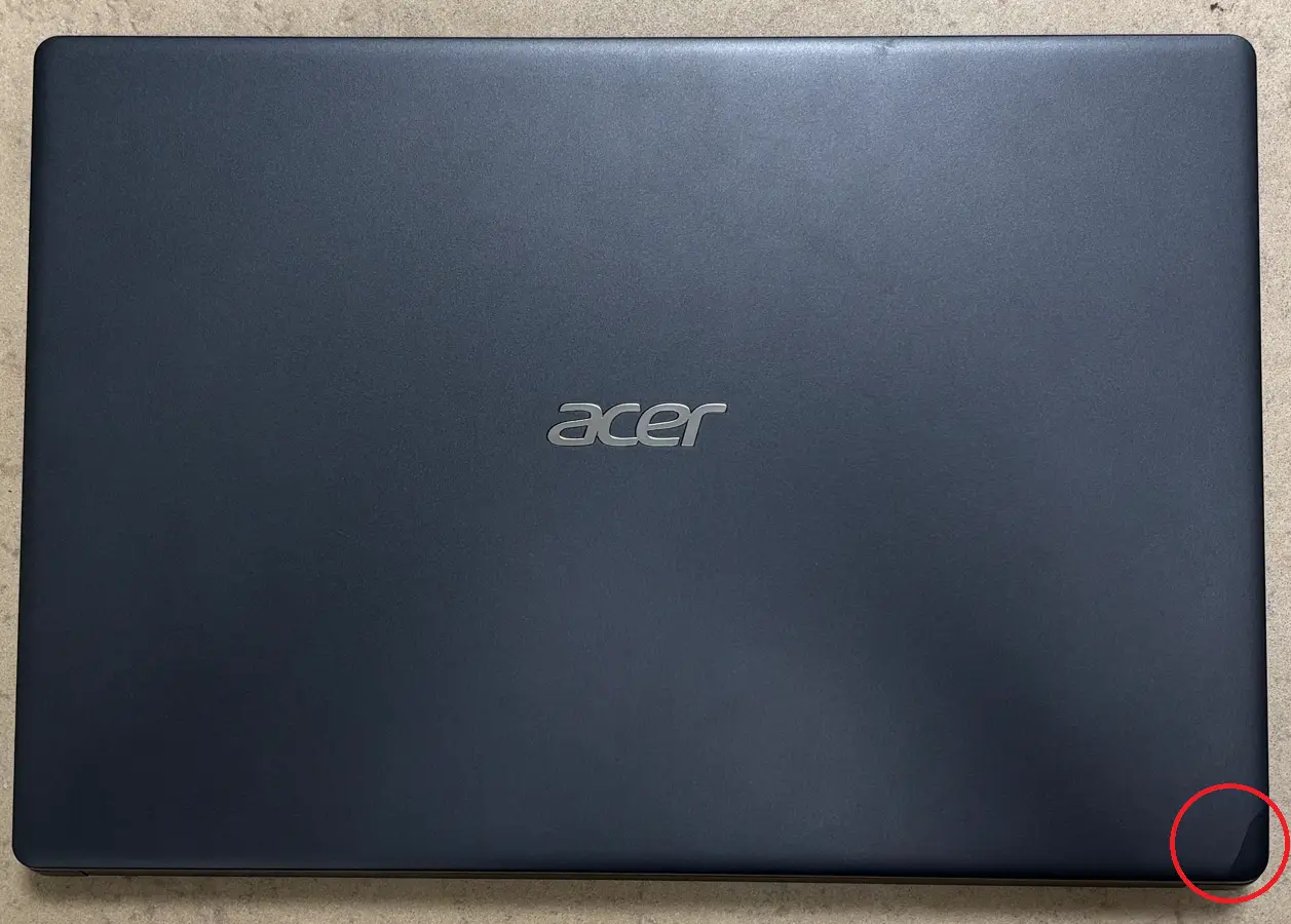 AcerLaptopMetBeschadiging1.png